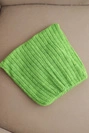 Moteriška žiemos skrybėlė su vilna katės fasonu iš raukšlėtos medžiagos K419 žalia