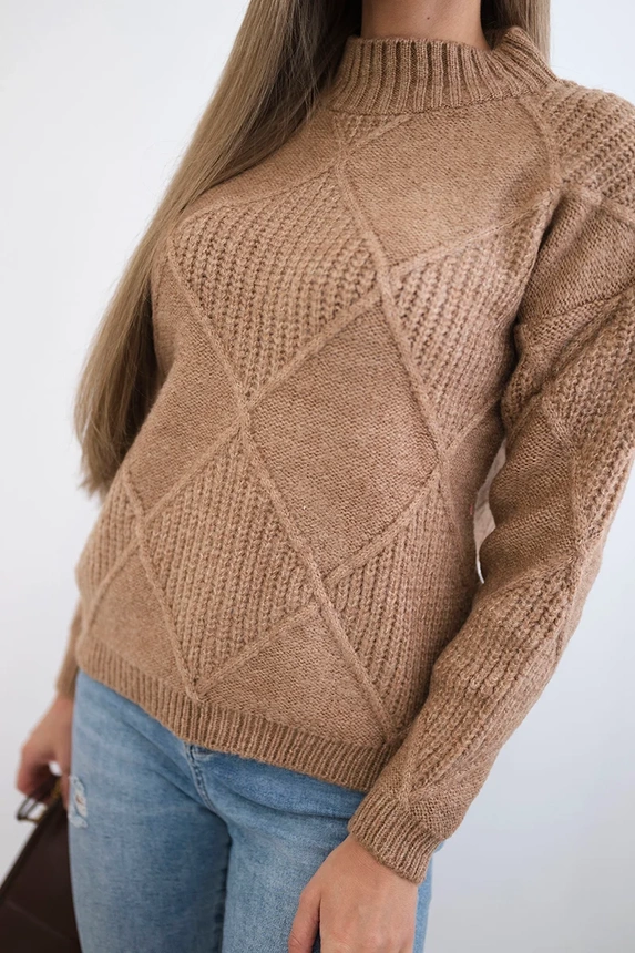 Sweater put over the head in diamonds Camel