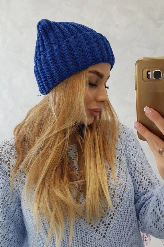 Cap with turn up Magda K293 mauve blue