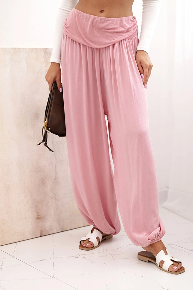 Women's viscose trousers with wide leg and ruffles dark pink
