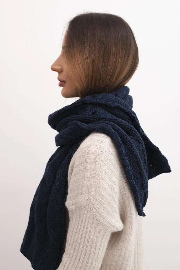 Damen-Wollschal klassisch mit Zopfmuster KN22 blau