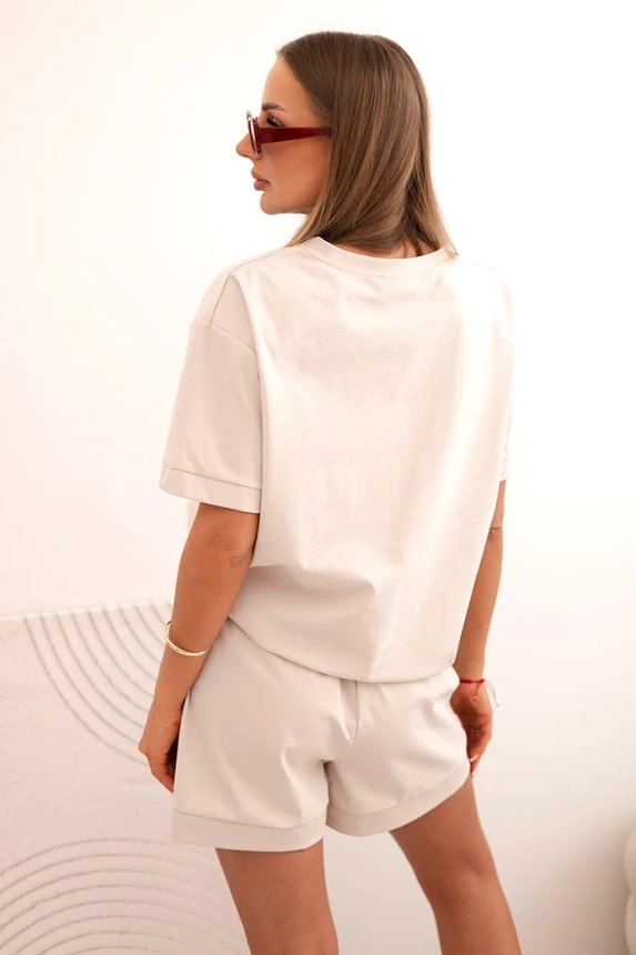 Women's punto set with short sleeves and loose shorts beige
