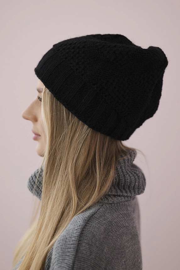 Women's cap Danuta K331 black