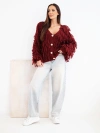 Dámsky sveter s strapcami a ozdobnými gombíkmi bordový červená