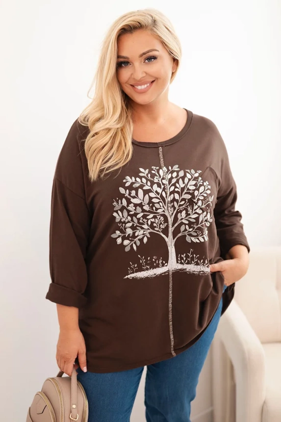Dámska blúzka Plus Size bavlnená s potlačou stromu hnedá