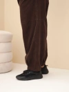 Dámske bavlnené nohavice Plus Size manžestr s gumou v páse a vreckami hnedé