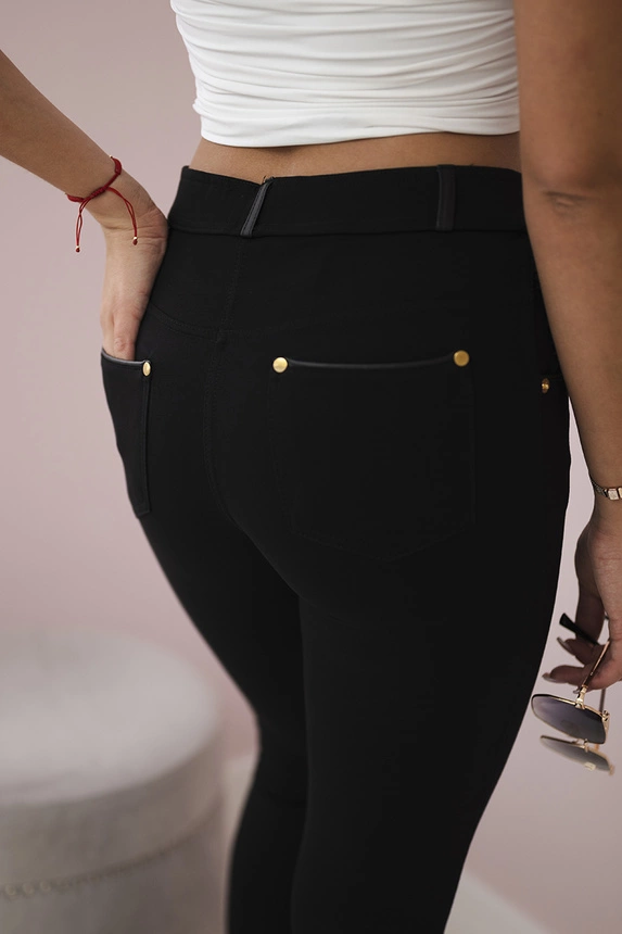 Baumwollhose mit Saum an den Taschen schwarz