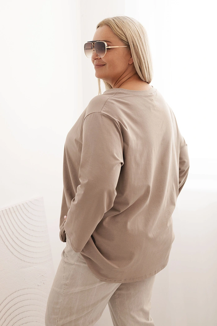 Women's Plus Size blouse with cotton, featuring a pocket and rolled sleeves kiwi