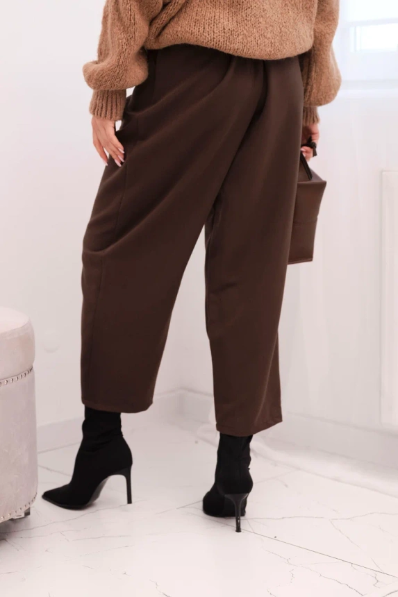 Damenhose mit hoher Taille und Falten braun