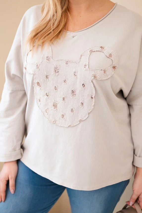 Damenbluse aus Baumwolle Plus Size mit V-Ausschnitt beige