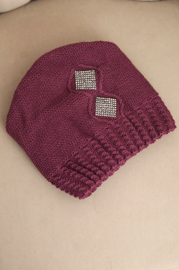 Women's winter wool hat with zirconia K453 graphite