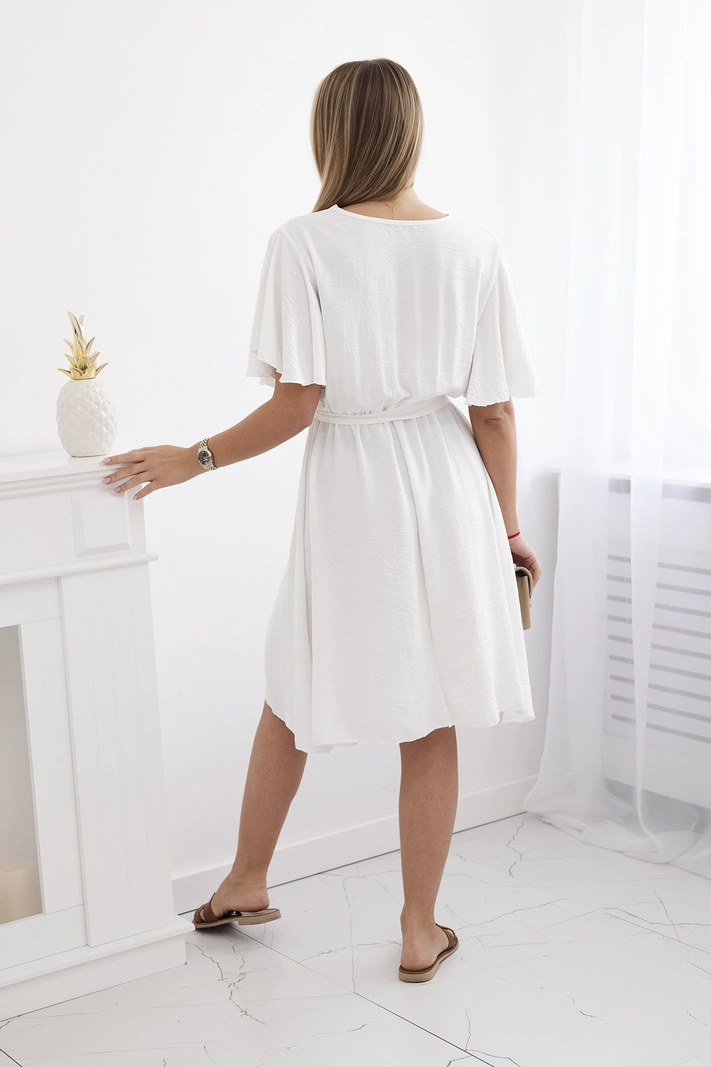 Kleid mit geschichtetem Ausschnitt ecru