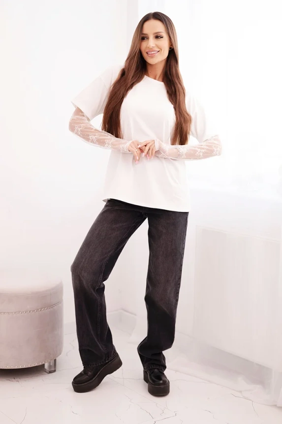 Women's cotton blouse with lace sleeves white
