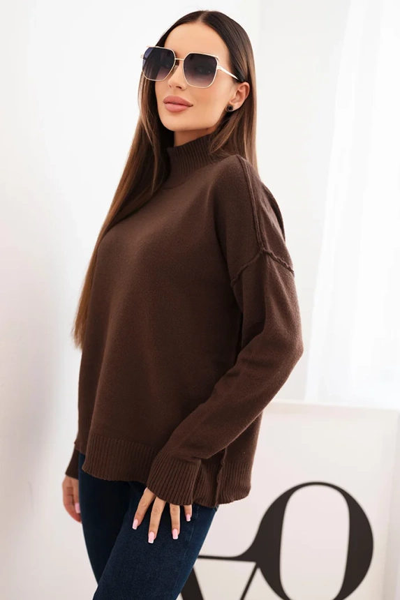 Women's viscose sweater with a ribbed turtleneck and loose fit brown