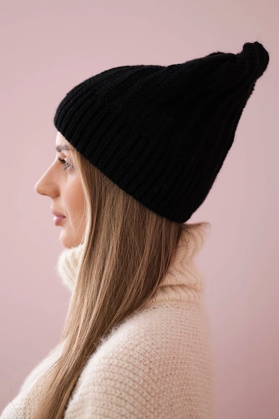 Čapica s fleece Anna K238 čierna