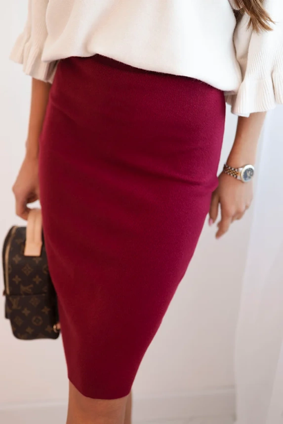 Women's viscose skirt made of elastic knit burgundy