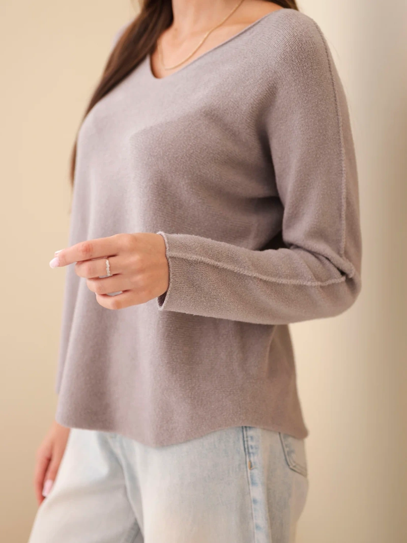 Damenpullover aus Viskose mit V-Ausschnitt fango