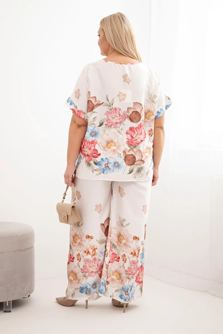 Plus size women's viscose set with geometric print fuchsia