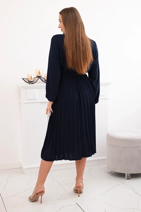Dress tied with a pleated hem navy blue