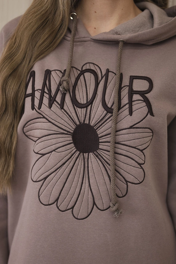 Dlhé zateplené šaty s výšivkou mocca