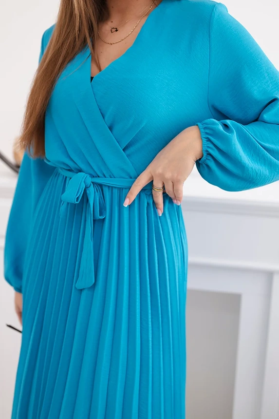 Dress tied with a pleated hem turquoise