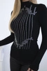Strickbluse mit silbernem Zirkonia-Muster schwarz
