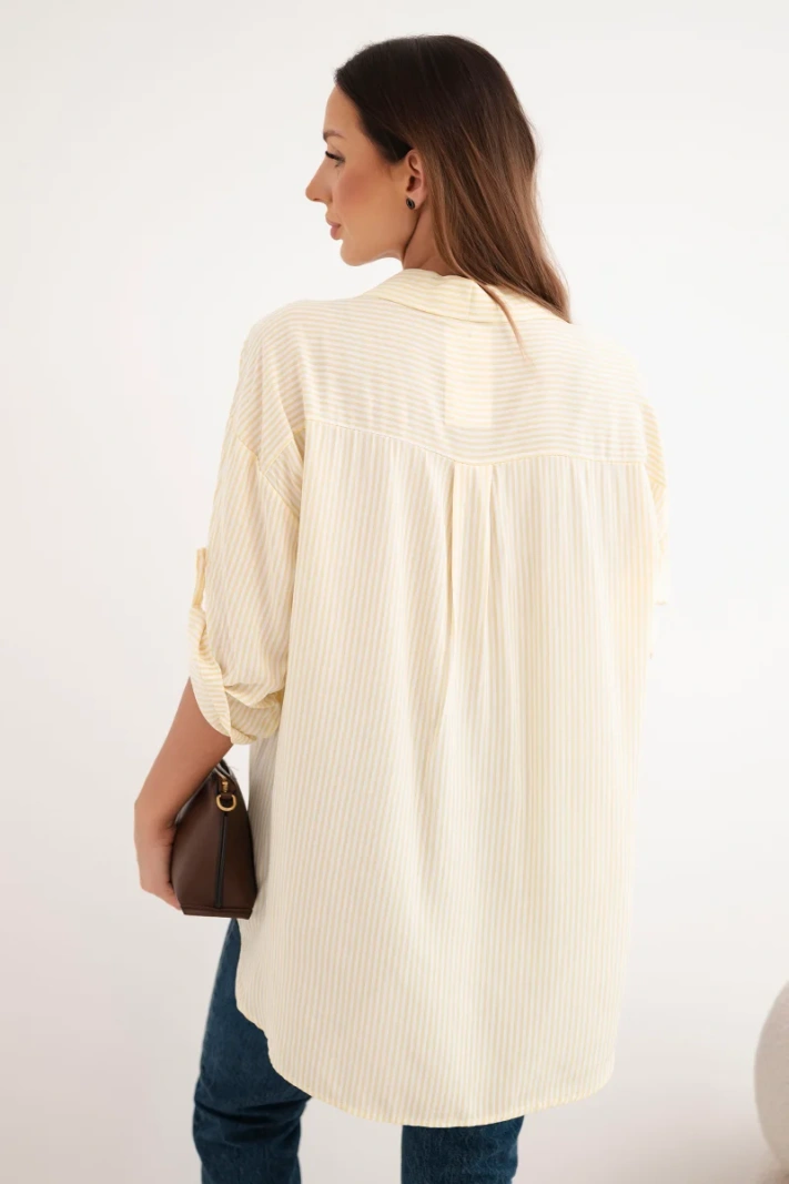 Damenbluse aus Viskose mit Spitzenärmel und Kragen beige